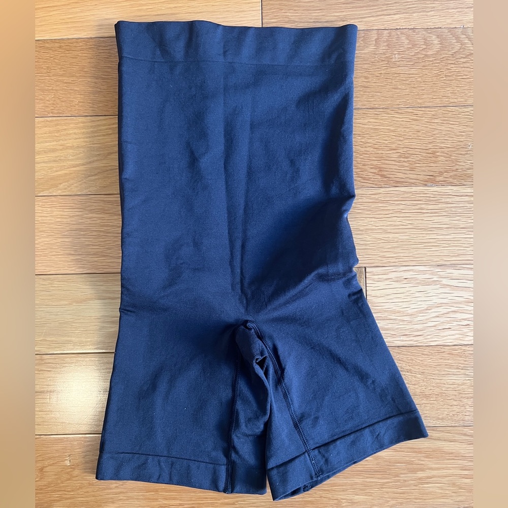 SKIMS High waisted bonded short